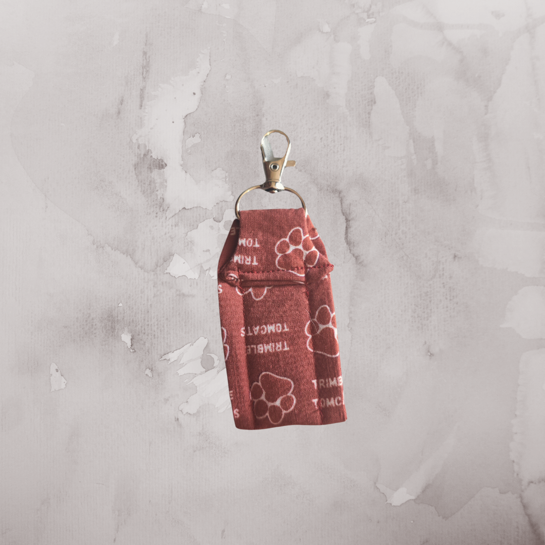 Tomcat chapstick holder